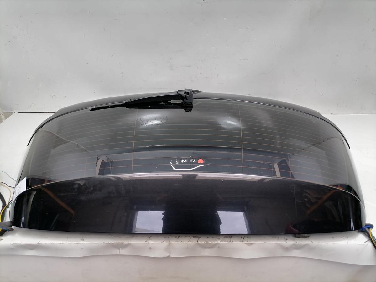 VW Golf V original Heckklappe mit Scheibe LC9Z Black Magic Flie&szlig;heck Bj.2005